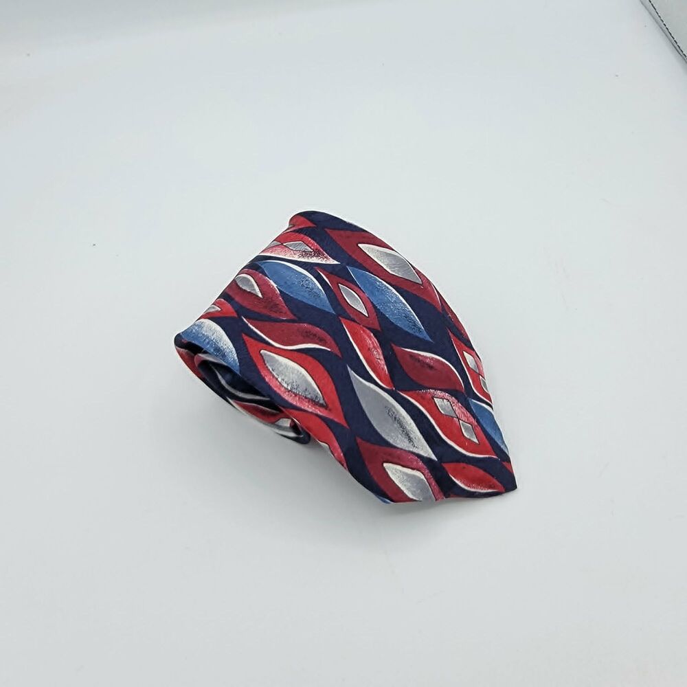 Ferracci Blue & Red Geometric Men's Silk Necktie Size 65.5 x 3.5